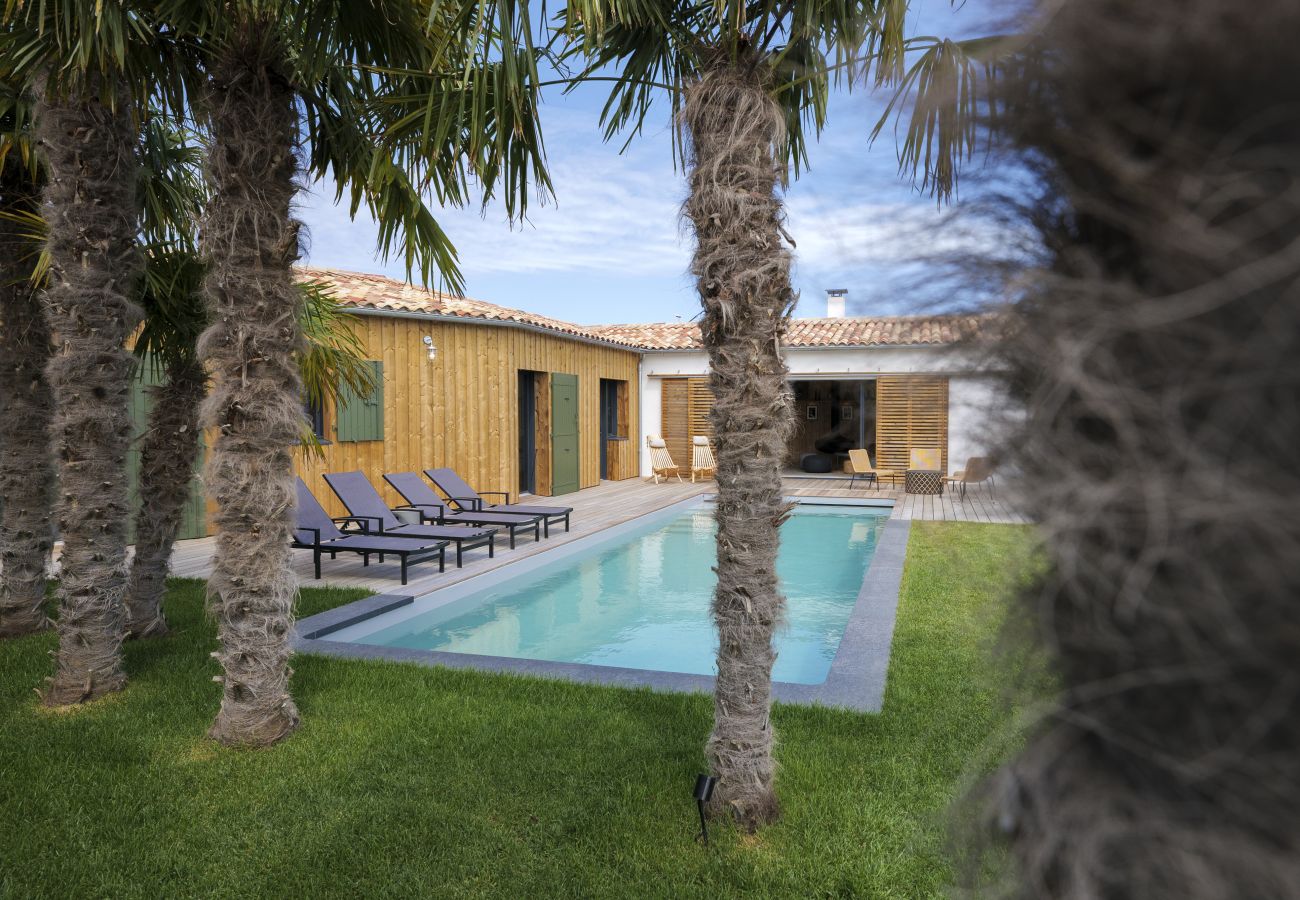 Villa à Sainte-Marie-de-Ré - Villa de rêve au calme à 900 m de l'océan, piscine