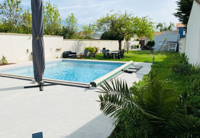 Maison à La Rochelle - Grande maison familiale avec piscine 